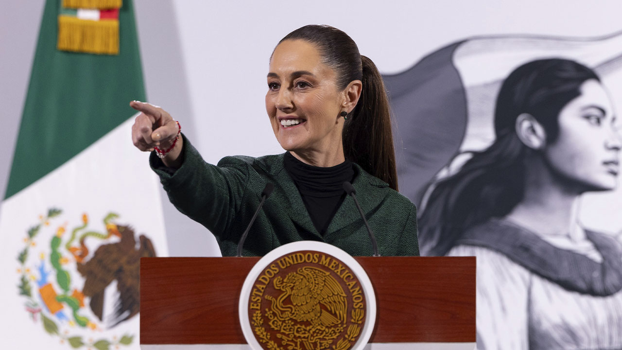 Presidenta Claudia Sheinbaum destaca aportación económica de mexicanos en EUA; contribuyen 2.06 billones de dólares al PIB