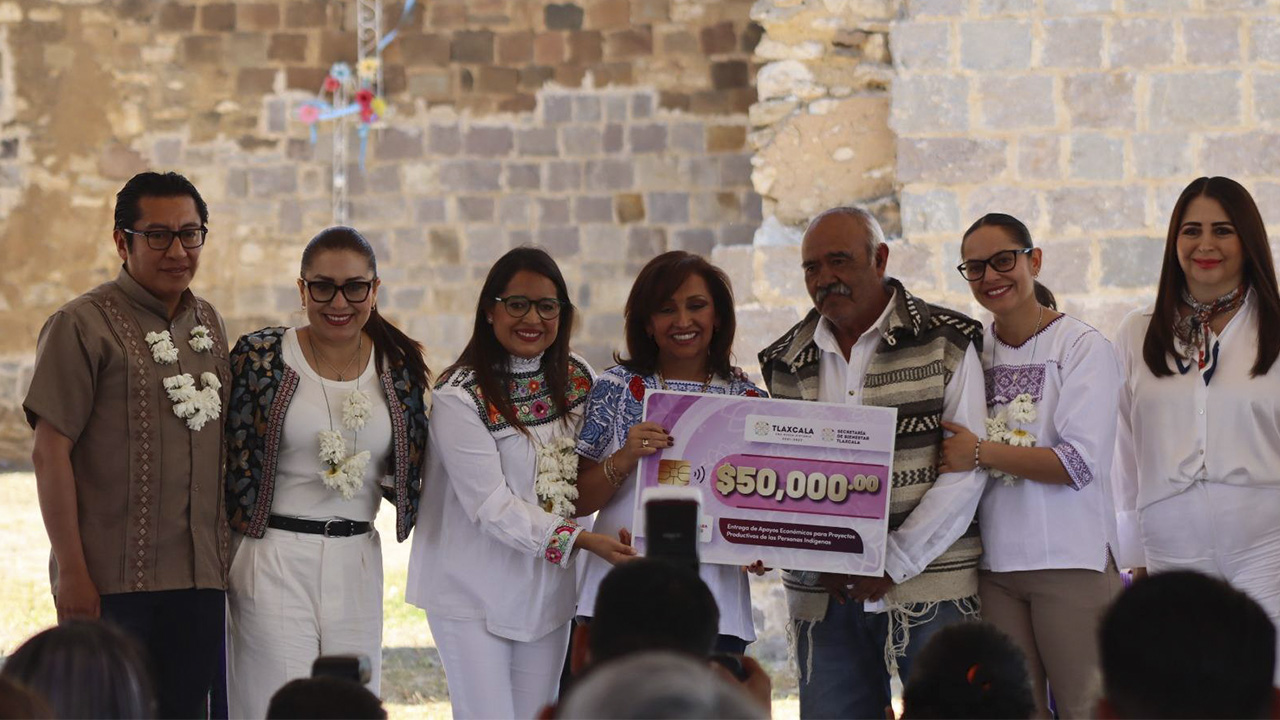 En Tepeticpac, Totolac, la Gobernadora Lorena Cuéllar pone en marcha el programa “Bienestar para las Personas Indígenas”