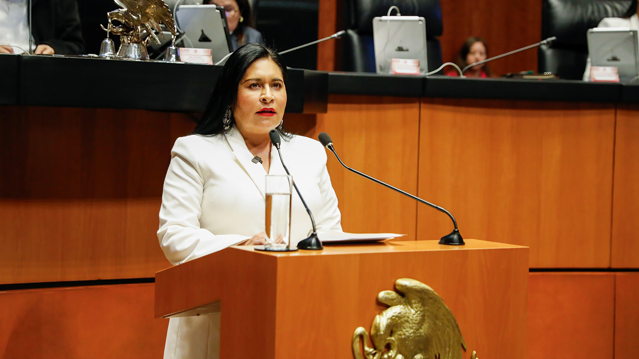 Plantea Ana Lilia Rivera reformas legales para detener sobreexplotación de la fauna marítima