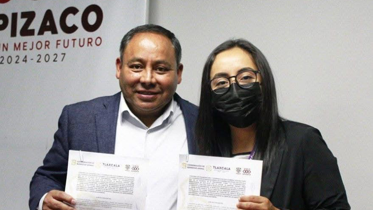 Firma Javier Rivera convenio con bienestar animal para garantizar la protección y el trato digno a los animales