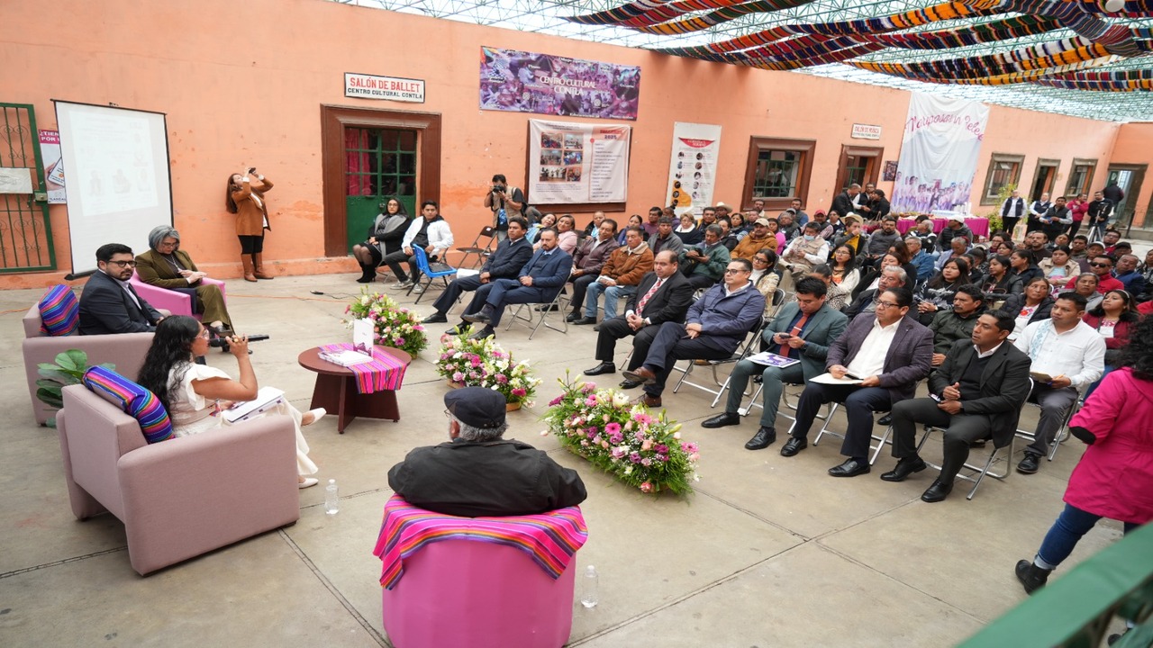 Presenta ITE catálogo de comunidades que eligen autoridad por usos y costumbres
