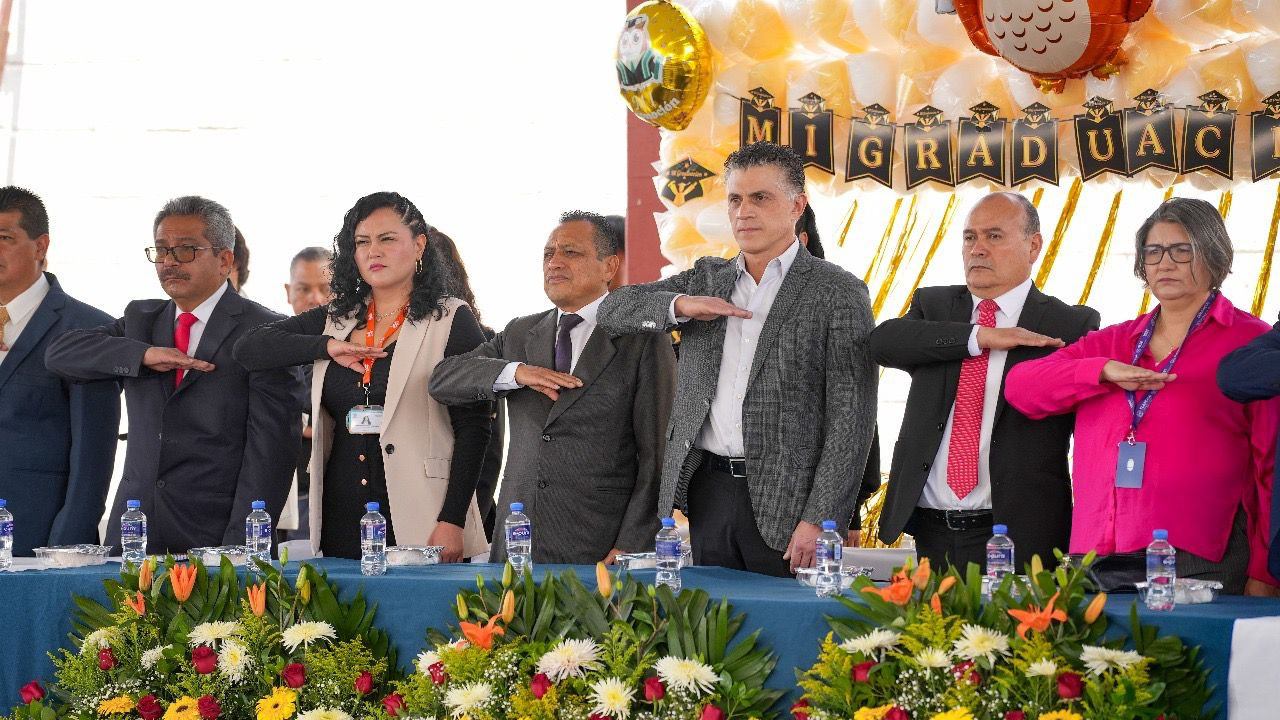 Reconoce alcalde Alfonso Sánchez García a estudiantes de la técnica 23 por su excelencia académica