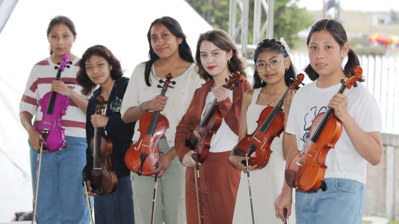 Brillan talentos locales y artesanos en Feria de Chiautempan