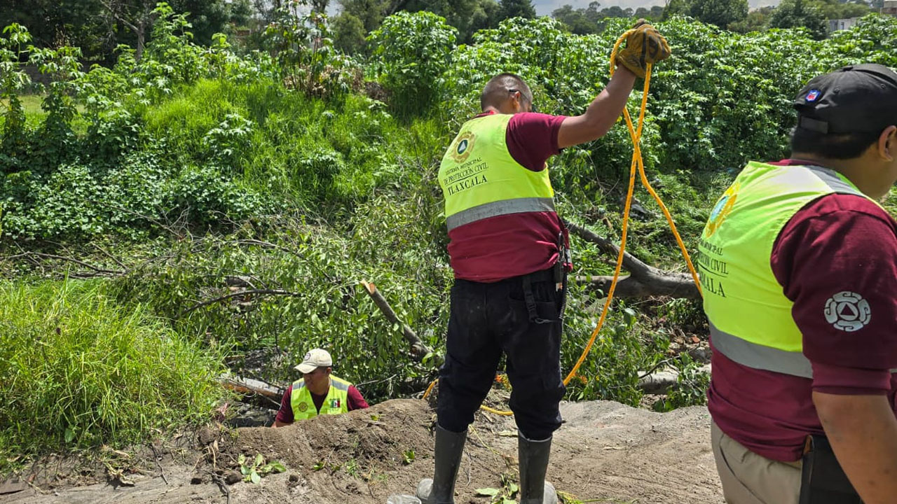 Continúa el ayuntamiento con acciones para apoyar a familias afectadas por la fuerte lluvia del domingo
