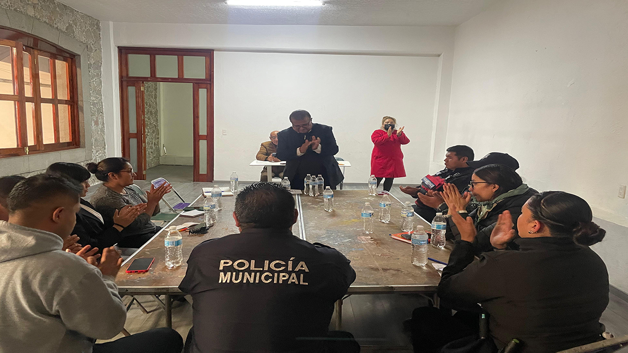 Ixtenco, primer municipio en recibir la capacitación completa de derechos humanos y protección a periodistas y defensores