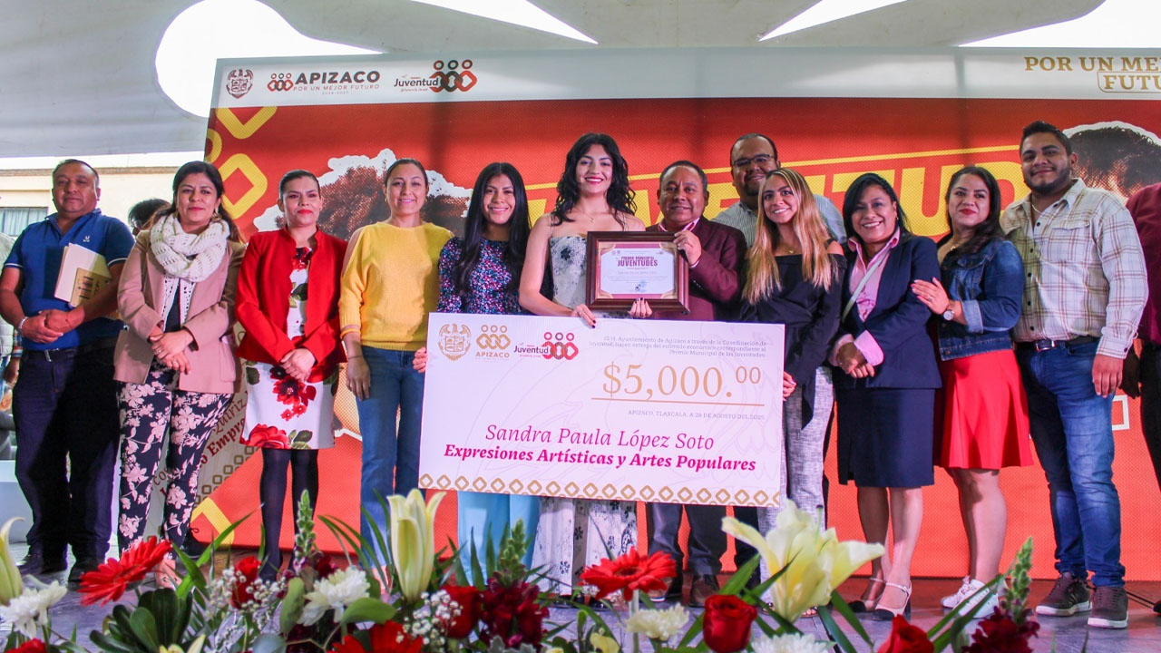 Ayuntamiento de Apizaco reconoce el talento juvenil con el Premio Municipal de las Juventudes 2025