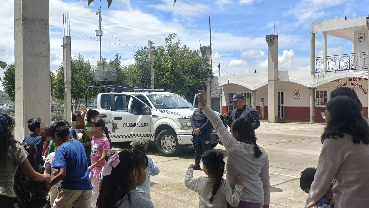 Totolac promueve proximidad policial durante cursos de verano