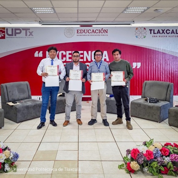 Primera reunión de egresados de Ingeniería Industrial en la UPTlax: experiencias que inspiran y trascienden.