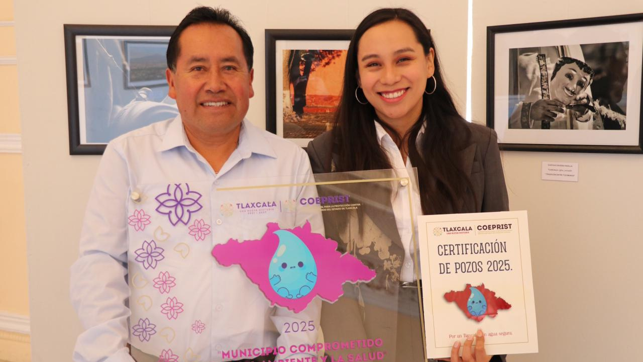 Ixtenco recibe reconocimiento por la calidad del agua y su compromiso ambiental