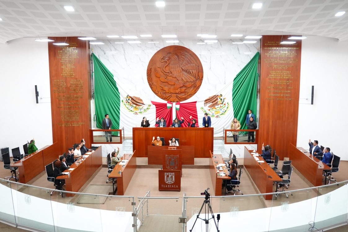 Aprueba LXV Legislatura actos de dominio y desincorporación de bienes municipales y estatales