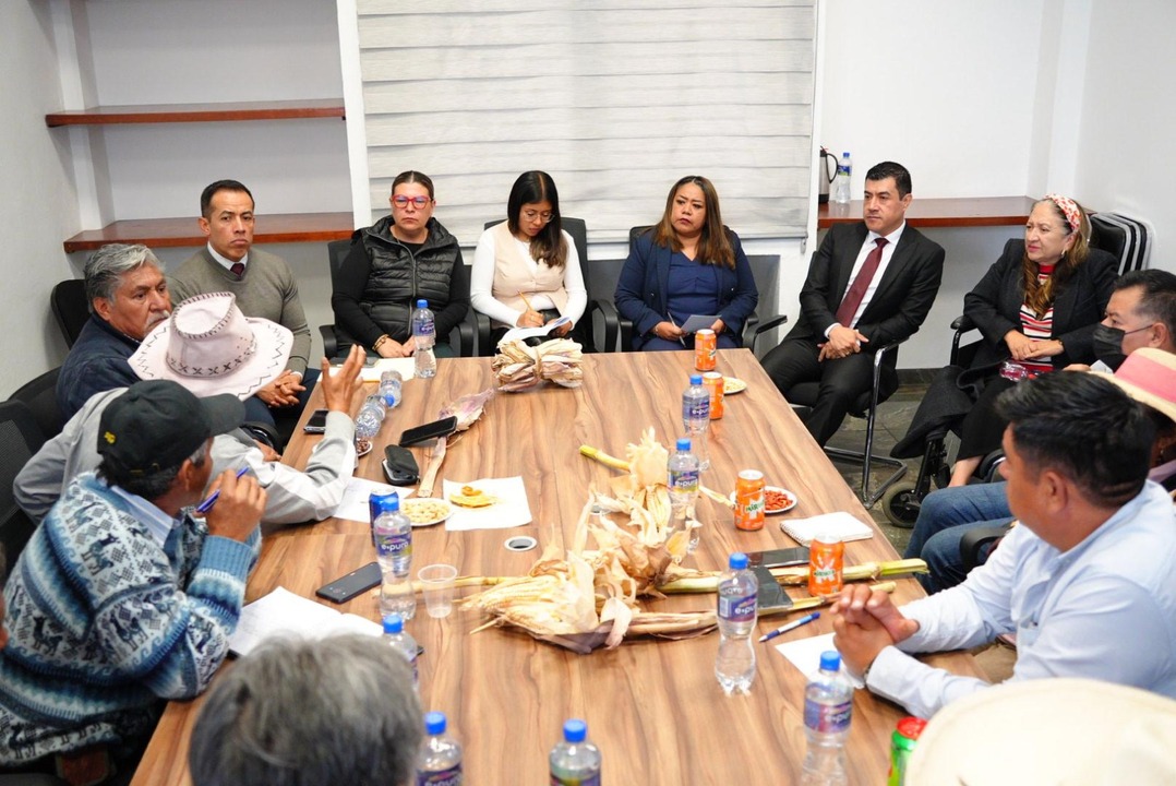Congreso recibe a dirigentes y organizaciones campesinas