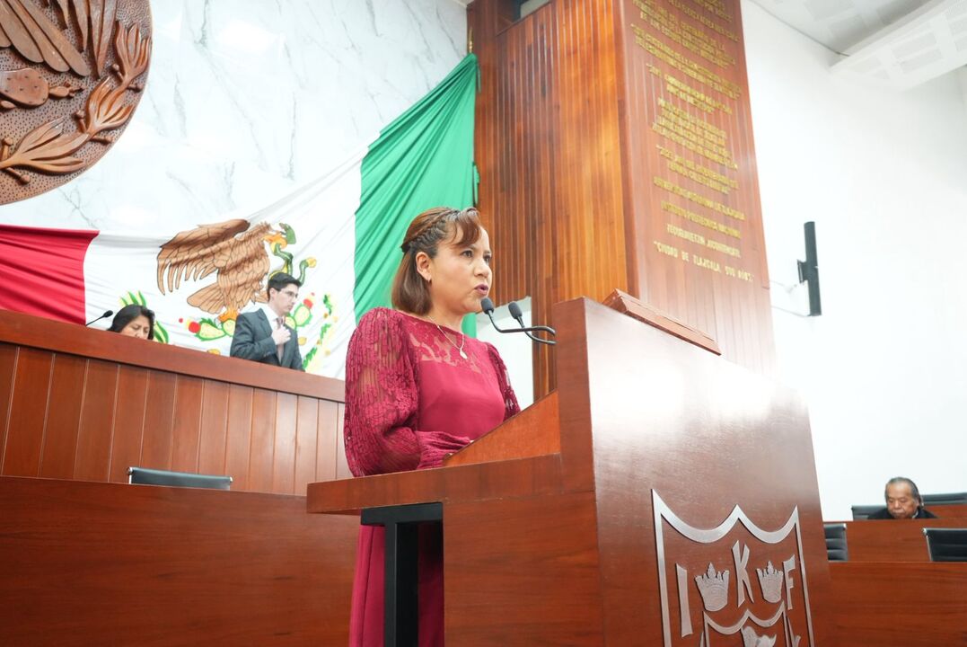 Impulsa Madai Pérez escuelas saludables en Tlaxcala