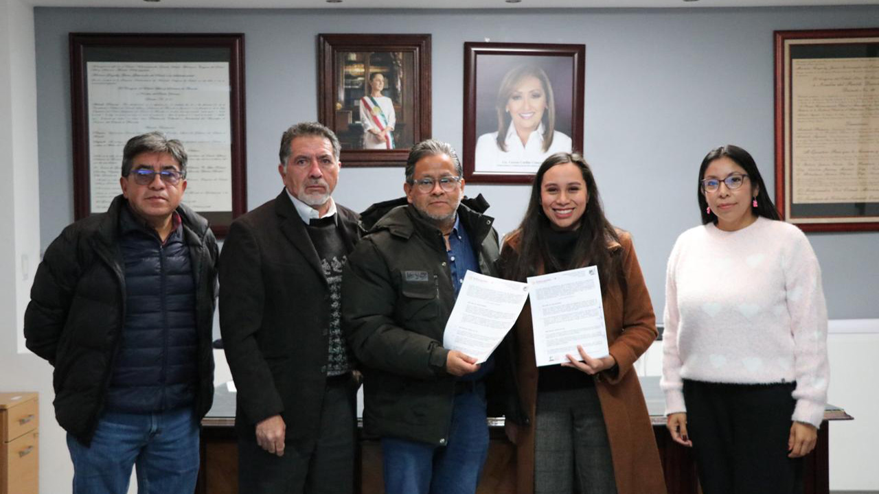 Ixtenco fortalece la capacitación para el trabajo con firma de convenio con CECATI