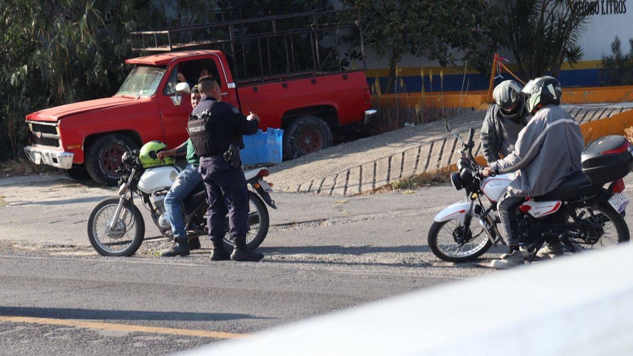 Implementa Seguridad Pública de Totolac operativos de control vehicular