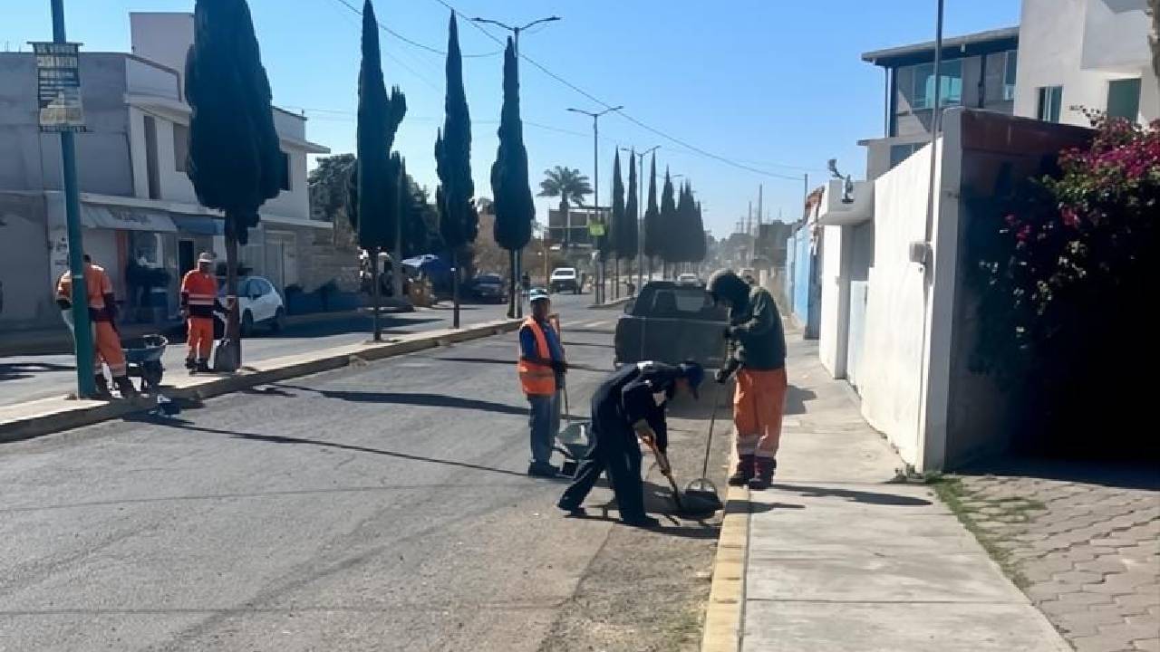 Gobierno que escucha y resuelve rescata espacios públicos en Tepehitec, Ocotlán, Ixtulco y Tlacomulco