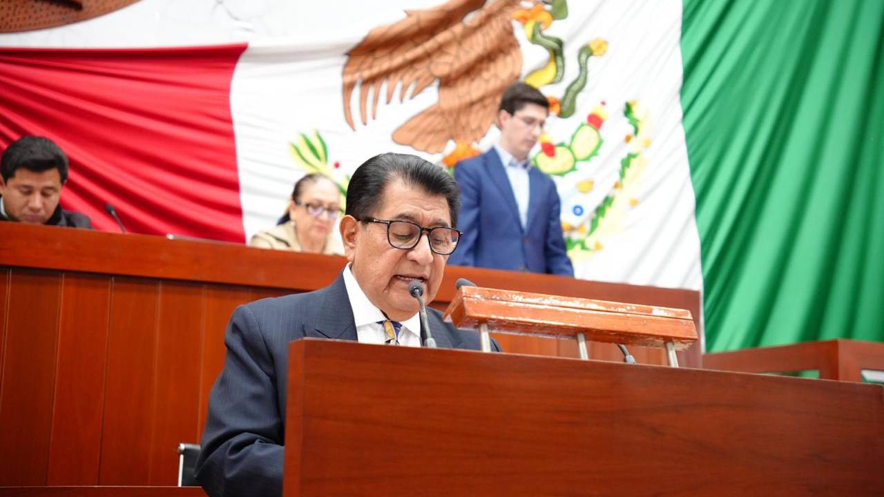 Propone Héctor Ortiz armonización constitucional en materia electoral