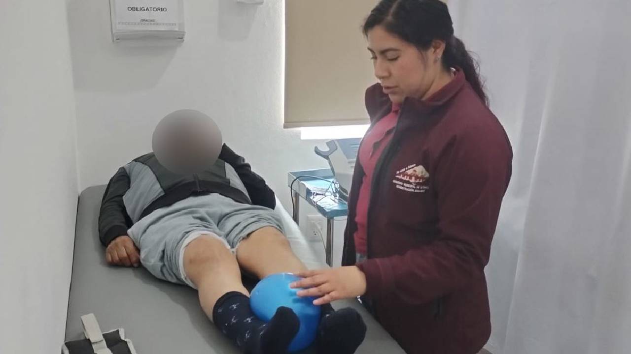 UBR Ixtenco brindó 96 sesiones de terapia física y rehabilitación durante el último mes