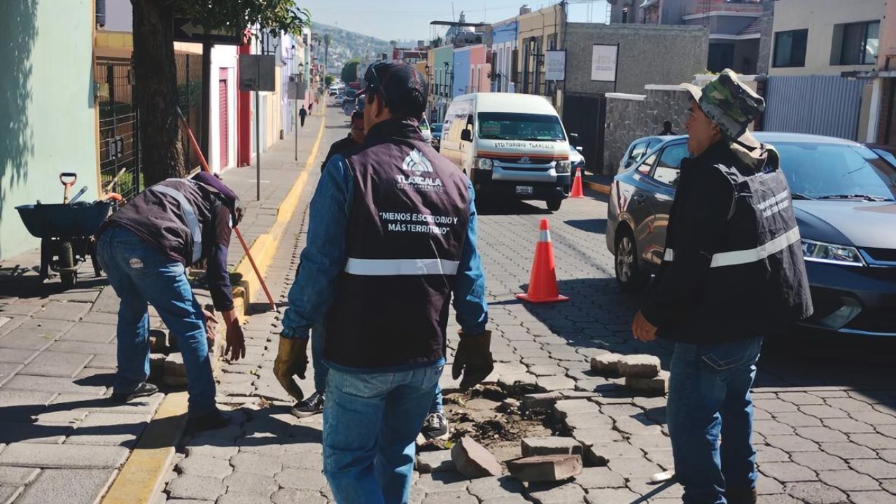 Brigadas de “Más territorio y menos escritorio” avanzan en el rescate urbano de colonias y comunidades de la capital de Tlaxcala