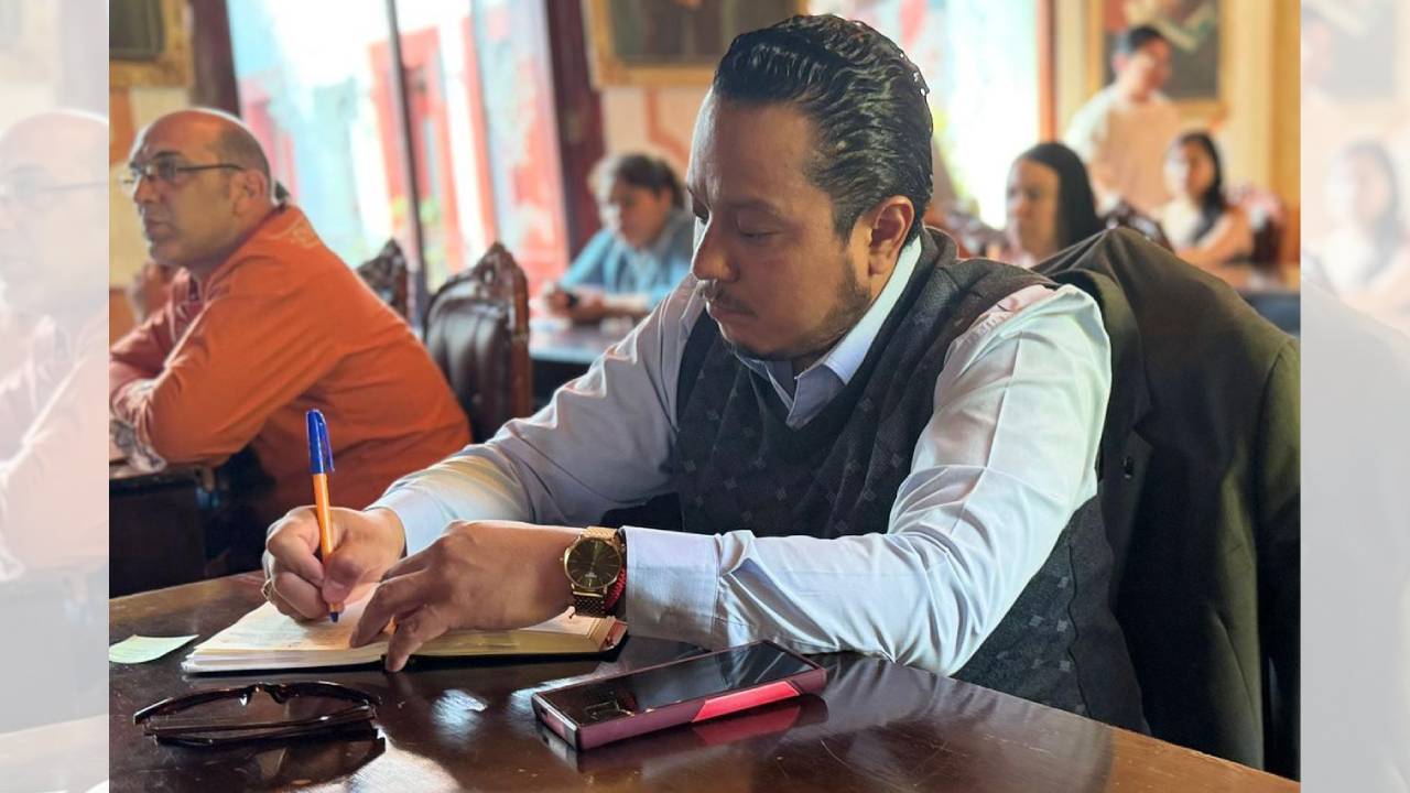 Ayuntamiento de Tlaxcala prioriza la salud mental de servidores públicos con taller especializado