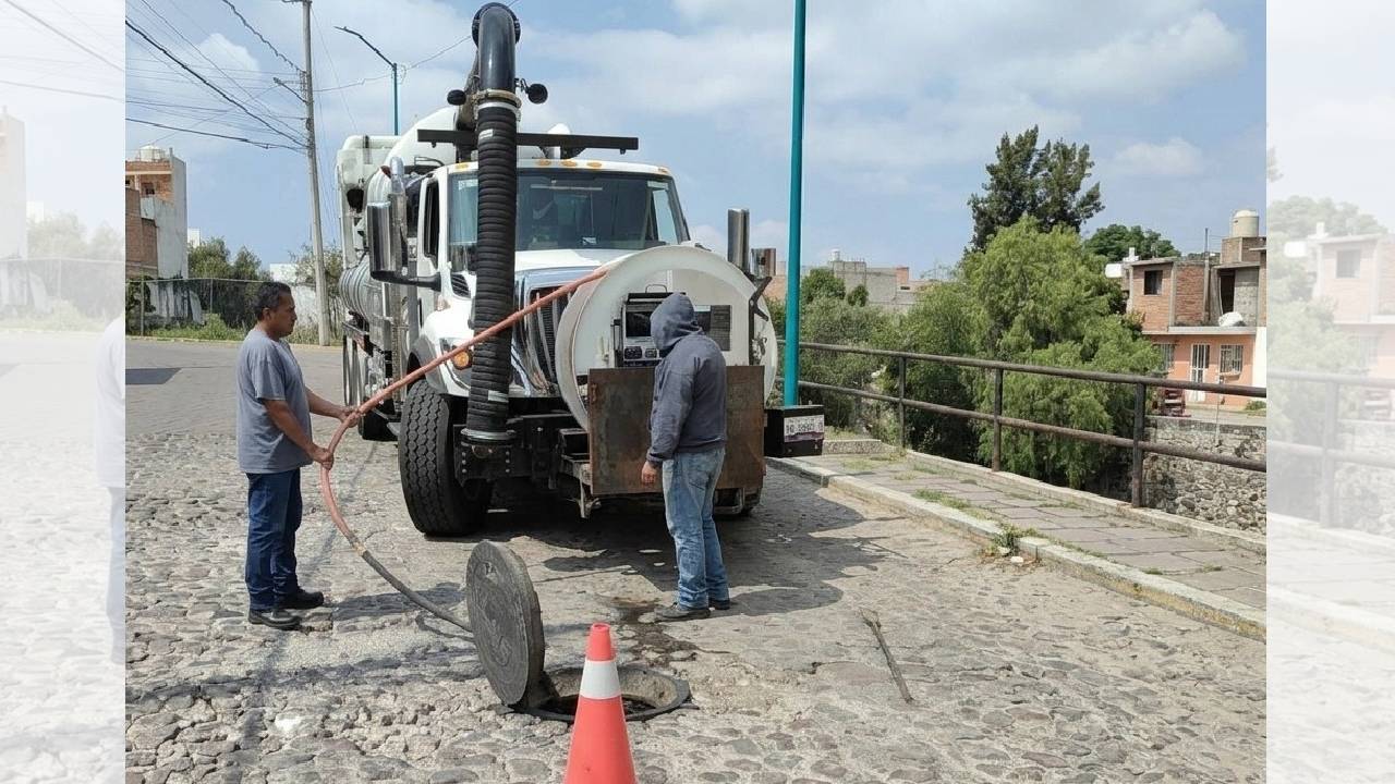 Ayuntamiento de Tlaxcala refuerza acciones preventivas ante temporada de lluvias con camión vactor