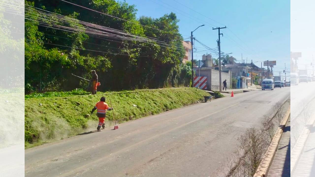 Las acciones de mantenimiento continúan en distintos puntos del municipio.