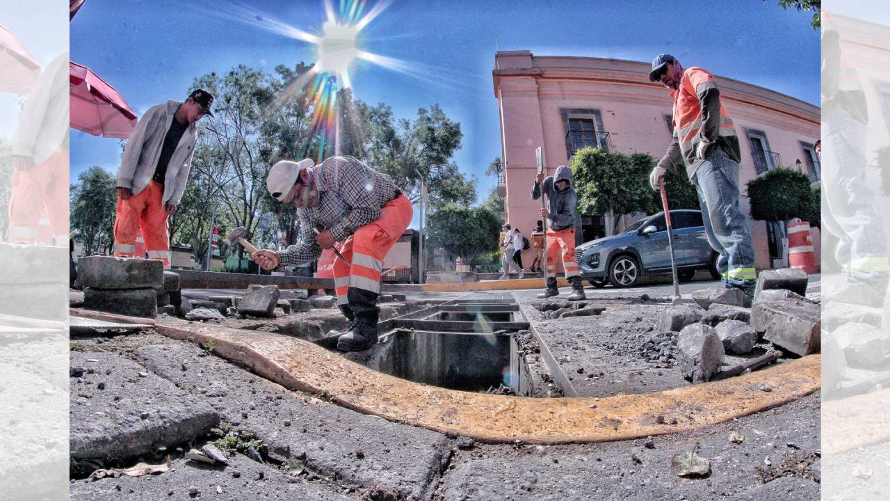 Coloca ayuntamiento de Tlaxcala nueva rejilla reforzada en la avenida independencia y resuelve problema de fondo