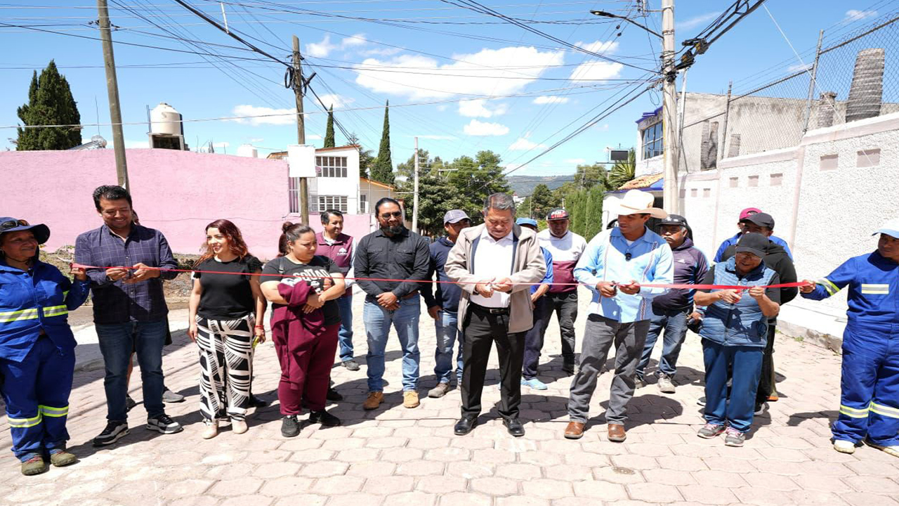 Ayuntamiento de Tlaxcala renueva drenaje sanitario en San Gabriel Cuauhtla tras 40 años de servicio